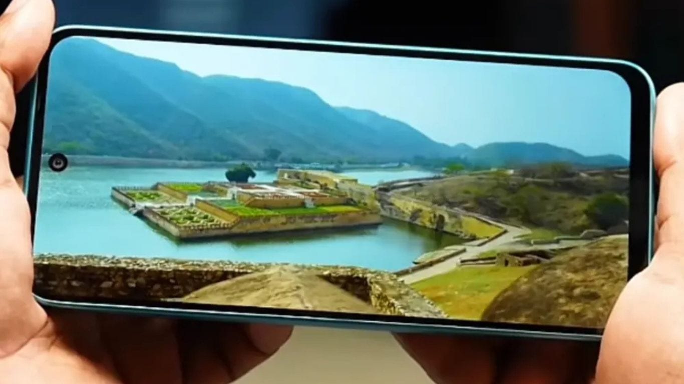 Infinix Note 50x display